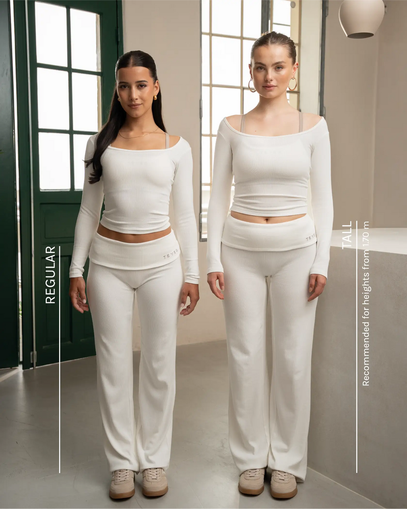 Pantalon côtelé à jambe droite standard Soft Foldover « Midnight »