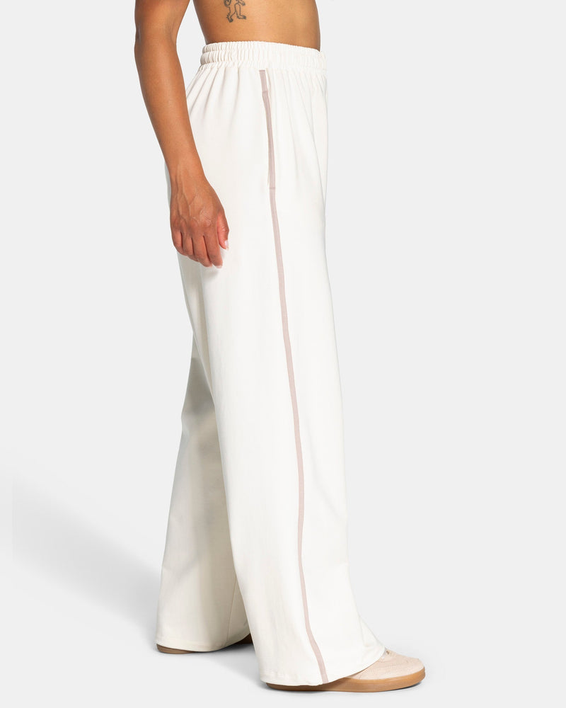 Pantalon de jogging Wide Leg standard Soft « Blanc cassé »