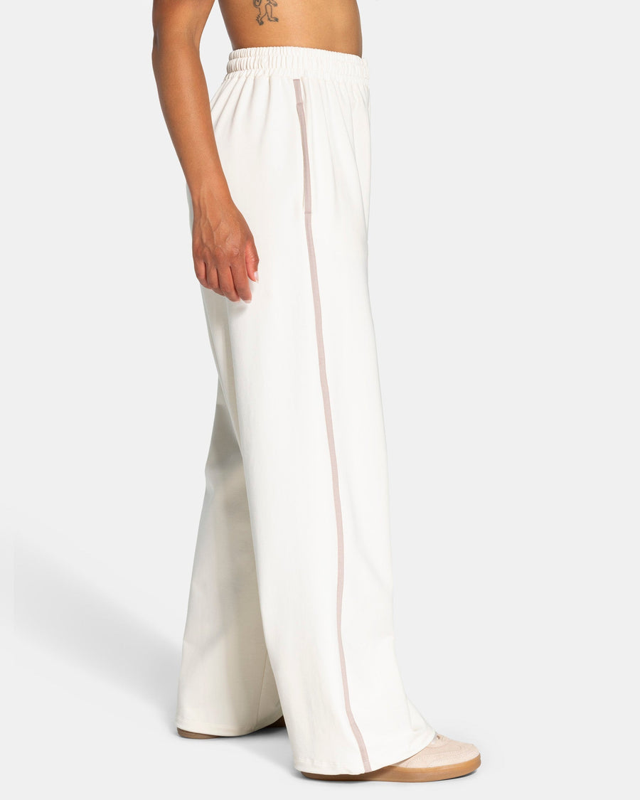Pantalon de jogging Wide Leg standard Soft « Blanc cassé »