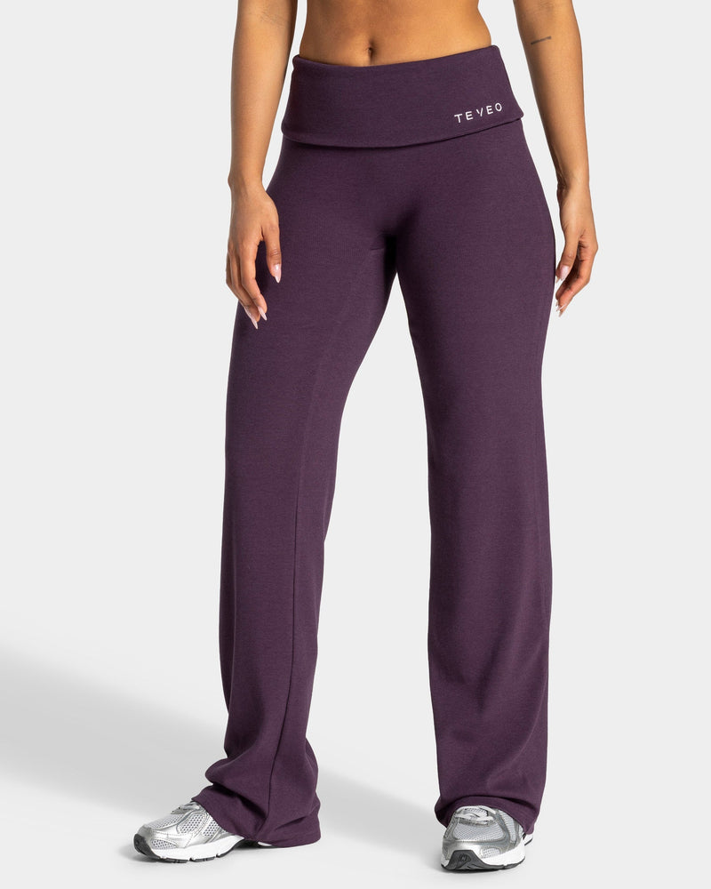 Pantalon côtelé à jambe droite longue Soft Foldover « Blackberry »