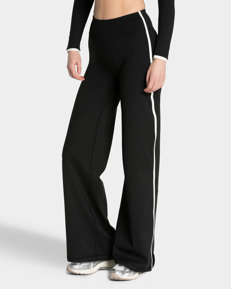 Pantalon à jambe droite et coupe longue Soft « Noir »