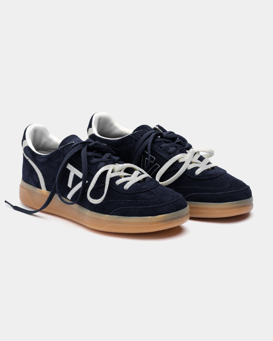 Baskets Classic Femme « Midnight/blanc cassé »